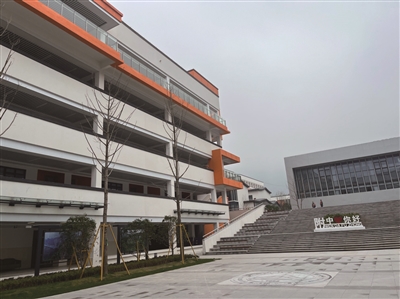 溫大附屬茶山實驗中學新校區揭牌  總投資3億多元，2020年12月啟動建設